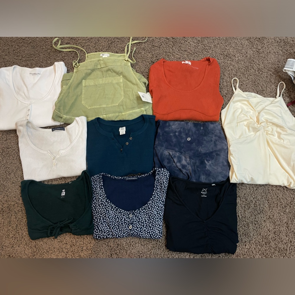 women’s trendy clothing bundle